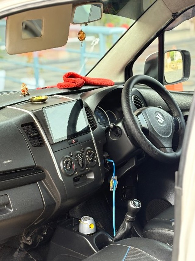 Second-hand 2014 Maruti Wagon R Stingray VXI for sale in Dakshina Kannada-5