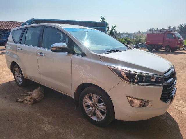 Second-hand 2016 Toyota Innova 2.5 VX (Diesel) 7 Seater BS IV for sale in Honnavar