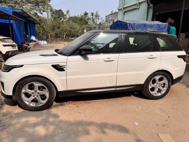 Second-hand 2022 Land Rover Range Rover Sport 3.0 Dynamic SE for sale in Cuttack-7