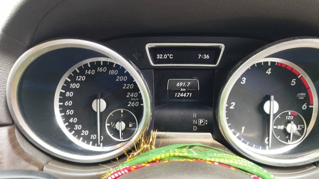 Second-hand 2014 Mercedes-Benz GL-Class 350 CDI Blue Efficiency for sale in Ahmedabad-3