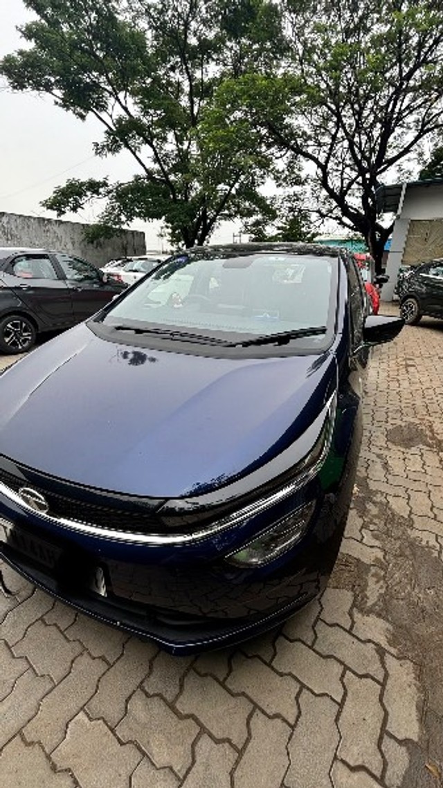 Tata Altroz XZ Plus S Diesel Second-hand 2024 Tata Altroz XZ Plus S Diesel for sale in Kelambakkam-1