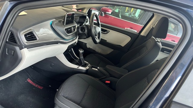 Tata Altroz XZ Plus S Diesel Second-hand 2024 Tata Altroz XZ Plus S Diesel for sale in Kelambakkam-6