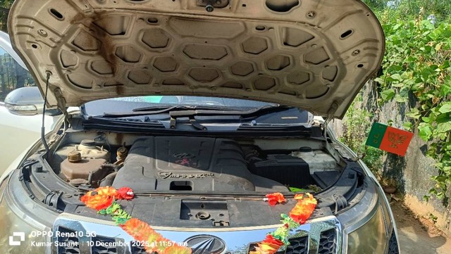 Second-hand 2014 Mahindra XUV500 W6 2WD for sale in Dhenkanal-2