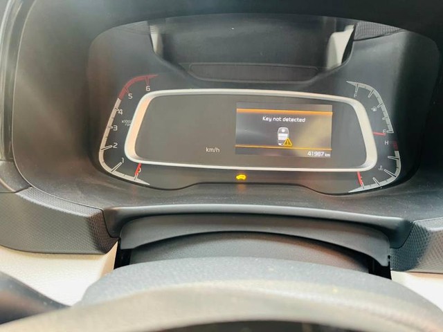 Second-hand 2023 Kia Sonet HTX Diesel BSVI for sale in New Delhi-6