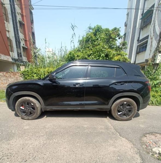 Second-hand 2023 Hyundai Creta S plus Knight Diesel for sale in Kolkata-2