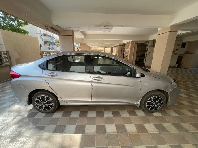 Second-hand 2015 Honda City i VTEC SV for sale in Rajkot-1