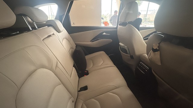 Second-hand 2023 MG Hector 1.5 Turbo Savvy Pro CVT BSVI for sale in Patna-1
