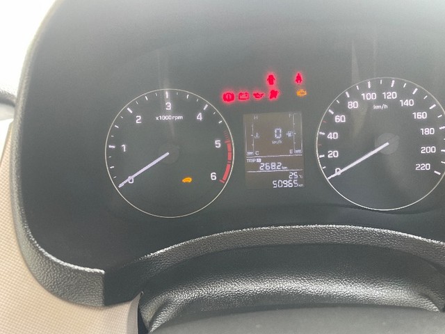 Second-hand 2018 Hyundai Creta 1.4 E Plus CRDi for sale in Sitapur-2