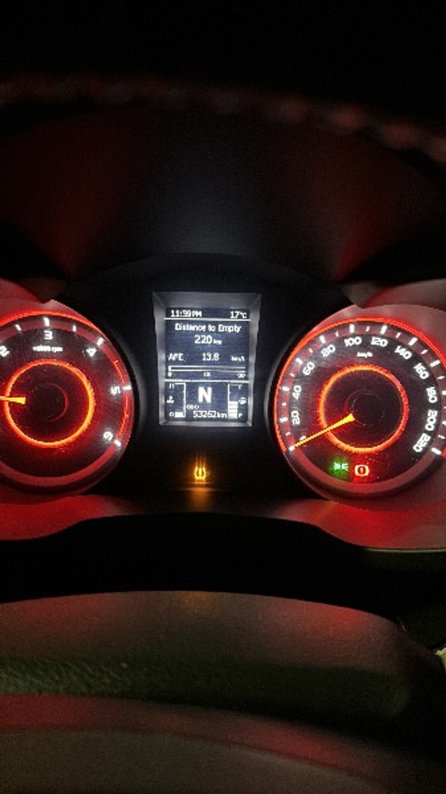 Second-hand 2019 Mahindra XUV300 W8 Option Diesel BSIV for sale in Ghaziabad-3