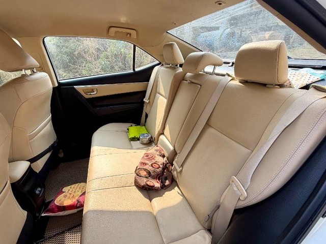 Toyota Corolla Altis 1.8 VL CVT Second-hand 2018 Toyota Corolla Altis 1.8 VL CVT for sale in Ghaziabad-1