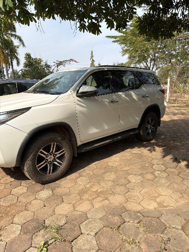 Second-hand 2018 Toyota Fortuner 2.8 2WD MT BSIV for sale in Katni-1