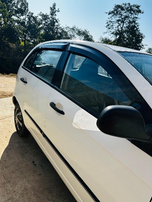 Second-hand 2012 Tata Indica TDI LS for sale in Vidisha-2