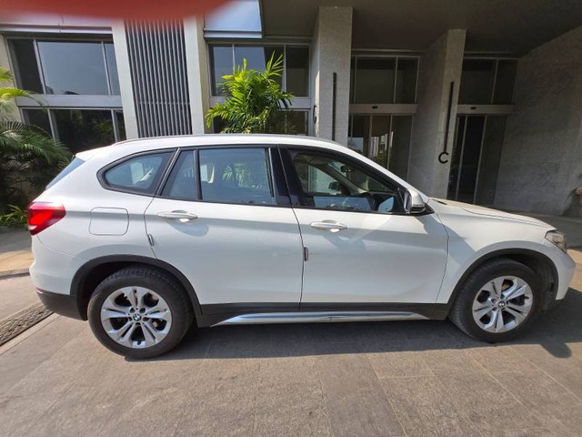 Second-hand 2021 BMW X1 sDrive 20i Tech Edition for sale in Mumbai-7