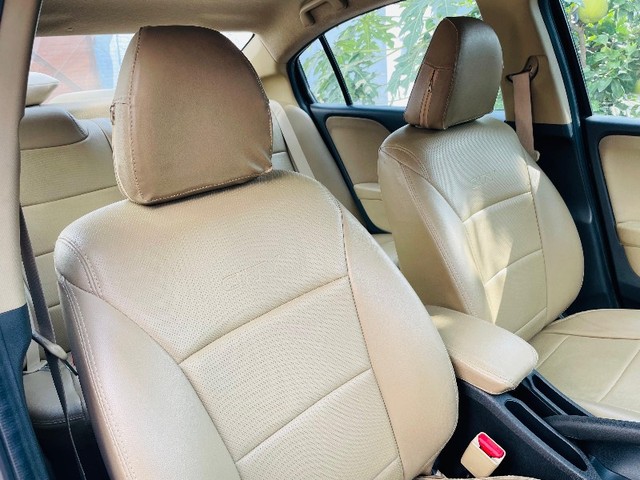 Second-hand 2017 Honda City i VTEC V for sale in Meerut-9