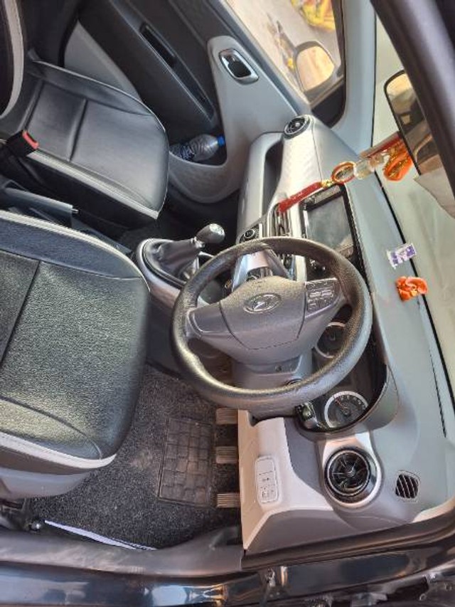 Second-hand 2021 Hyundai Grand i10 Nios Sportz CNG for sale in Akola-3