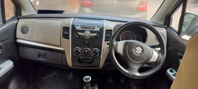 Second-hand 2015 Maruti Suzuki Wagon R LXI CNG Avance Edition for sale in New Delhi-8